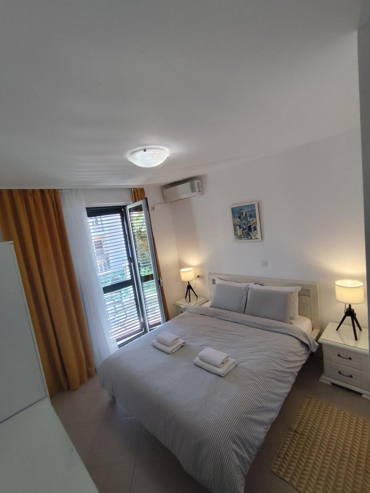 Lucky Studios Herceg Novi Exteriör bild