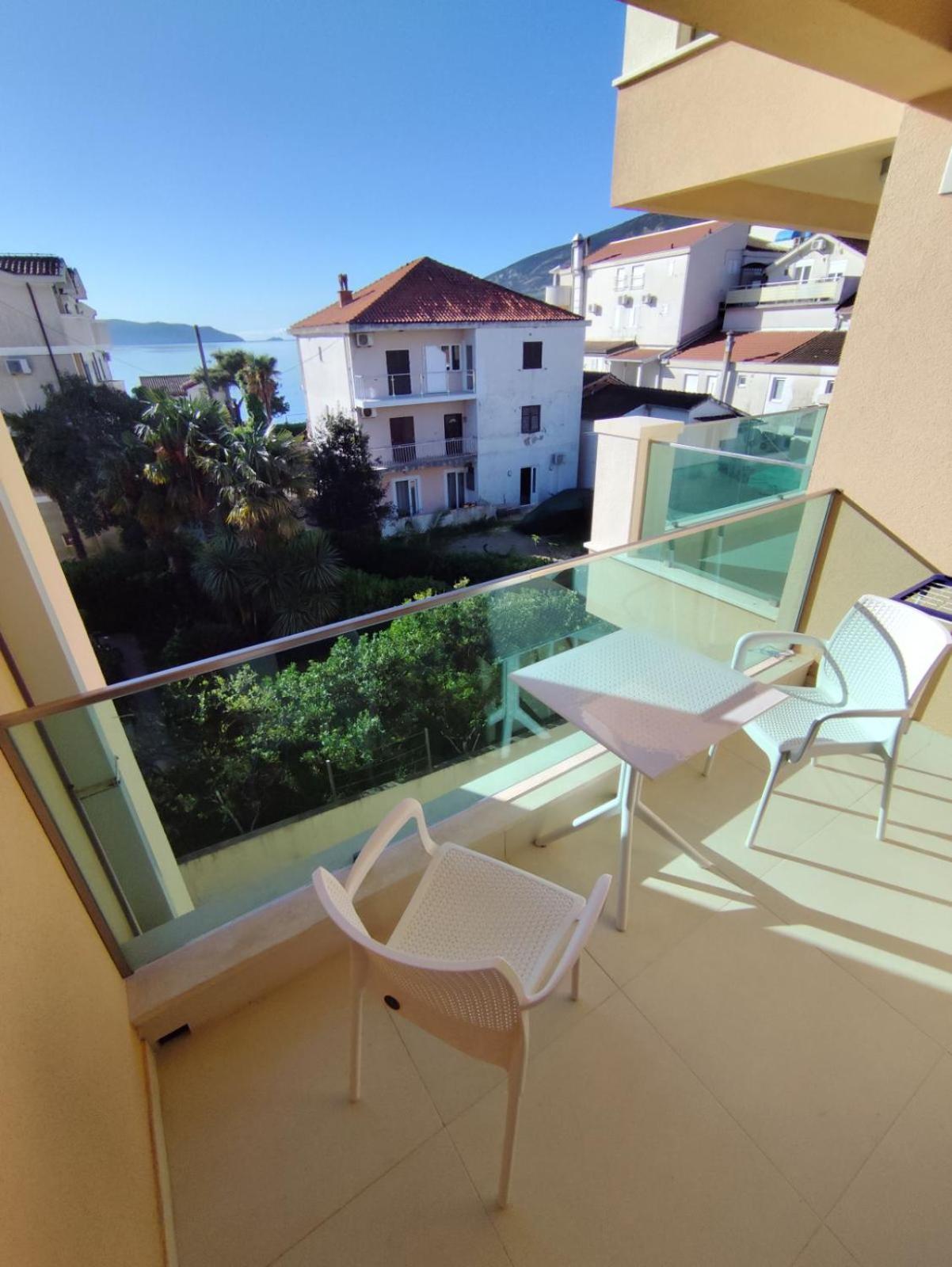 Lucky Studios Herceg Novi Exteriör bild