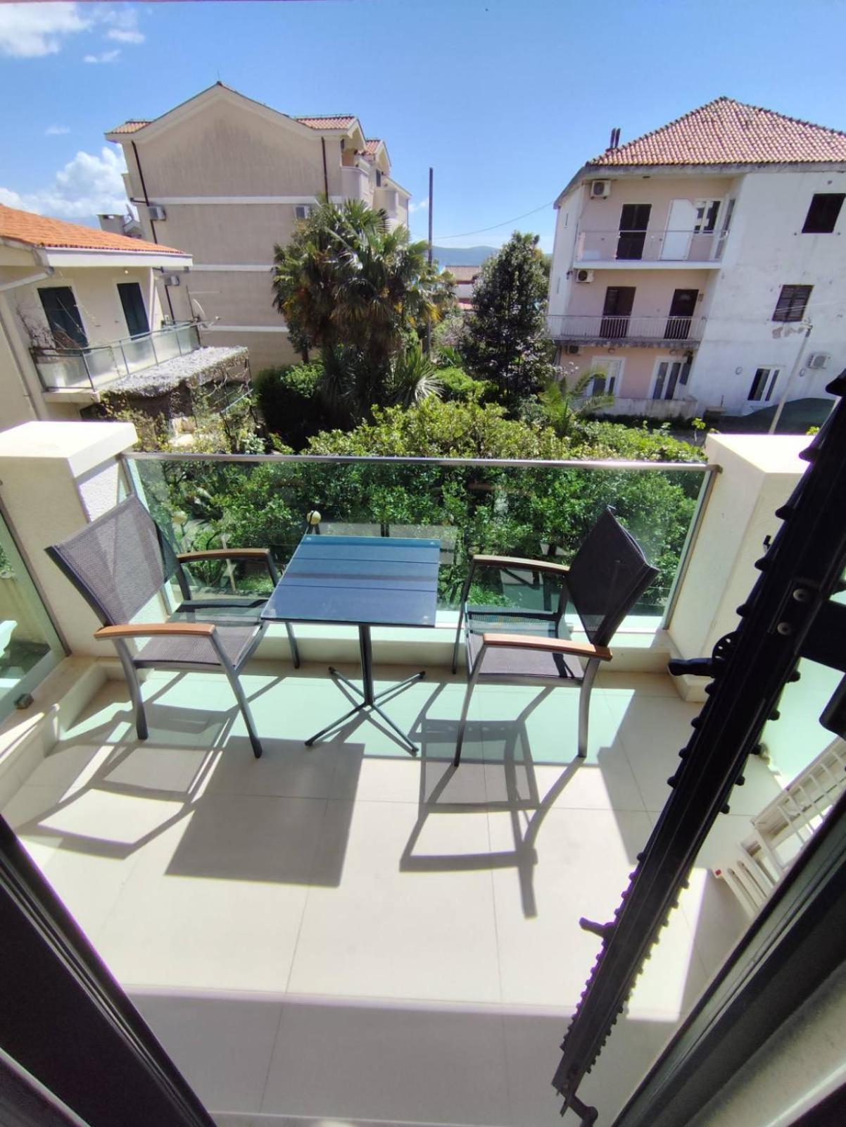 Lucky Studios Herceg Novi Exteriör bild