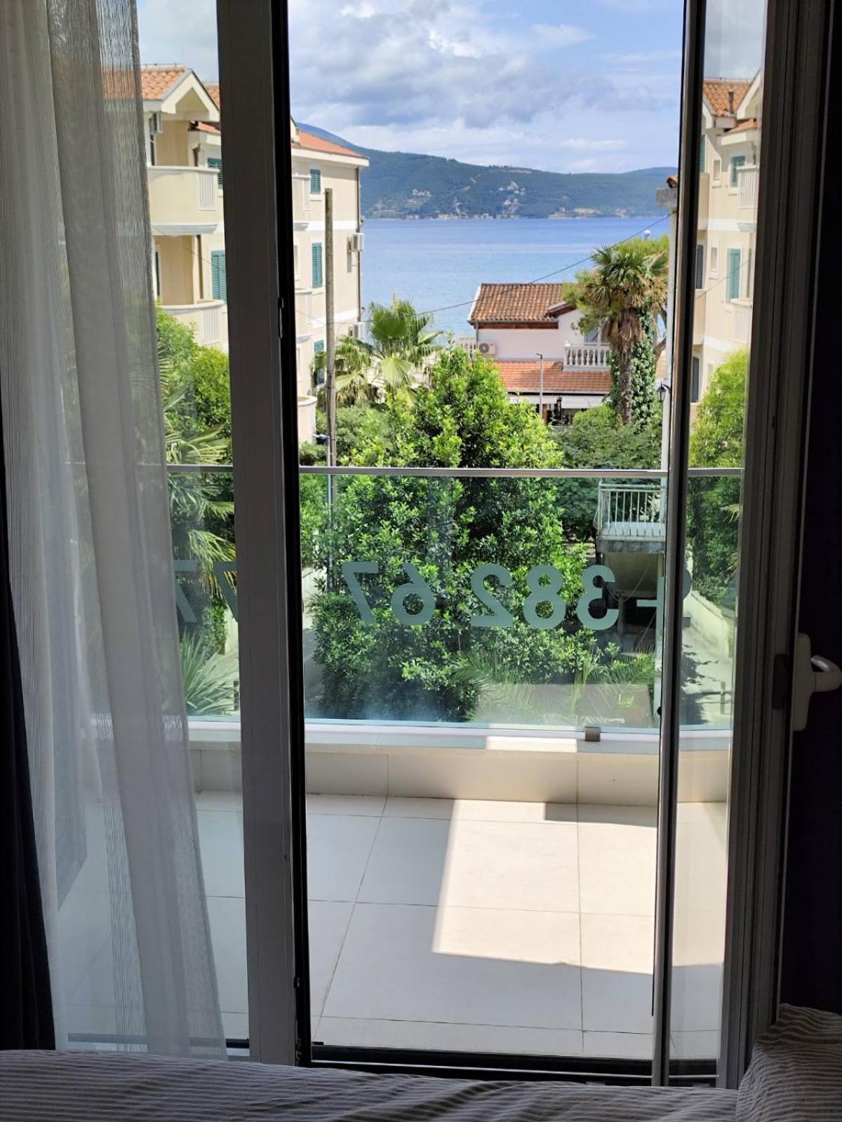 Lucky Studios Herceg Novi Exteriör bild