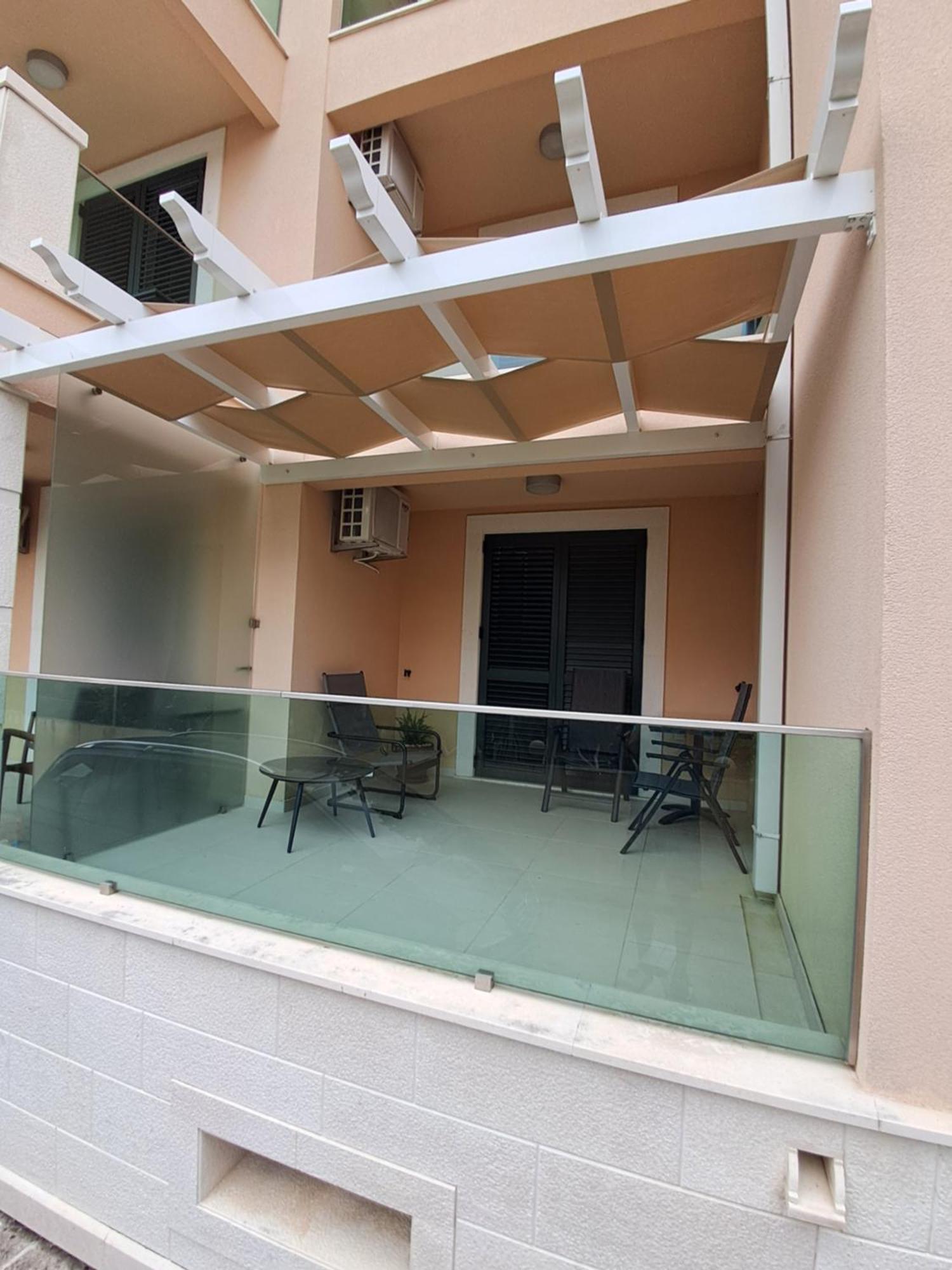 Lucky Studios Herceg Novi Exteriör bild